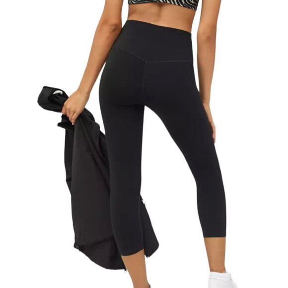 Offline by Aerie Real Me High Waisted Cropped Leggings - Picture 2 of 8